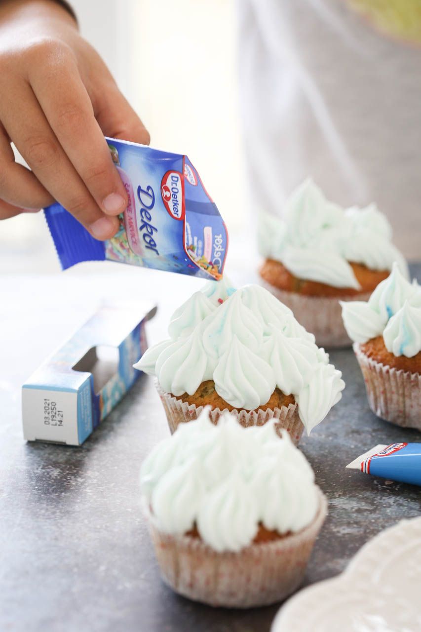 Cupcakes sa šarenim mrvicama