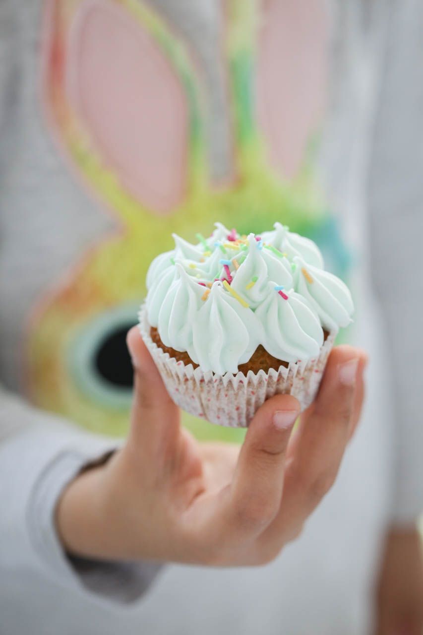 Cupcakes sa šarenim mrvicama